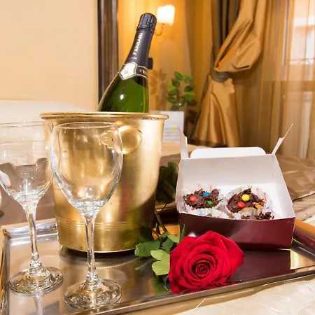 Domus Romantica Гостевой дом 4*