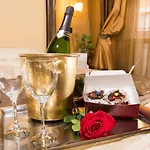 Domus Romantica 게스트하우스 4*