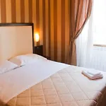 게스트하우스 Domus Romantica 4*