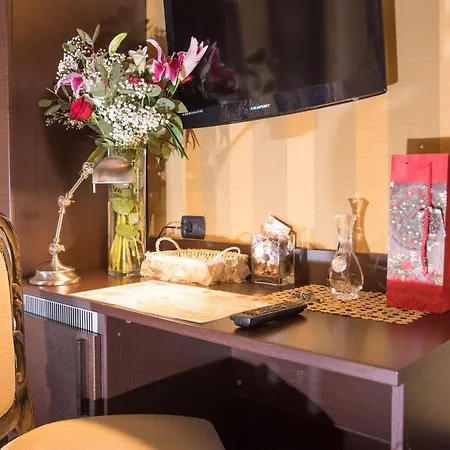 Domus Romantica 4*